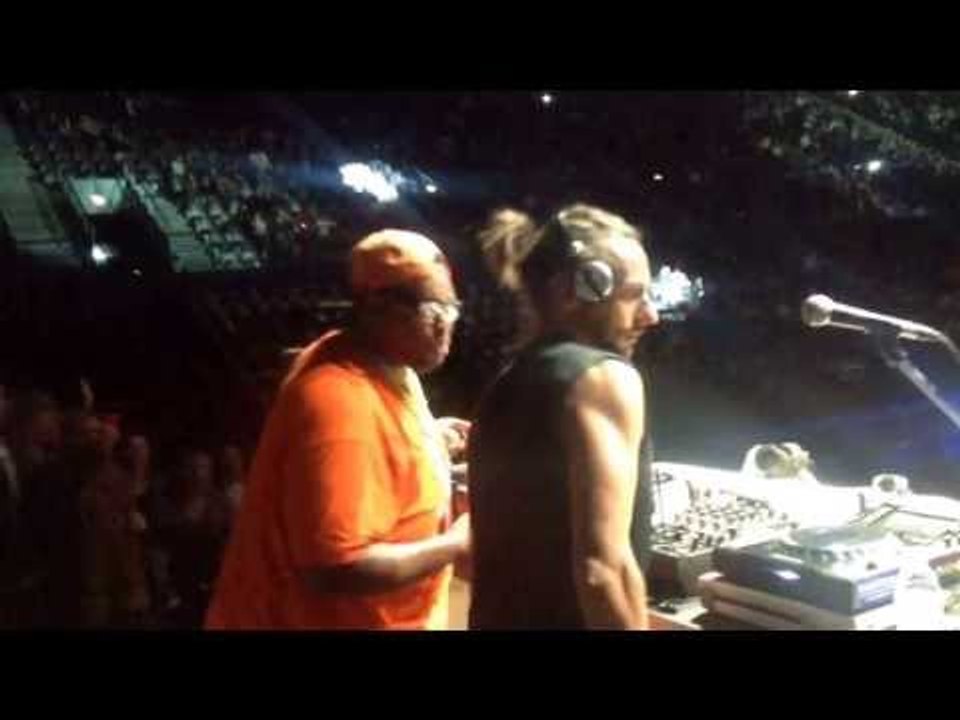 Bob Sinclar and Big Ali - NRJ Extravadance (9/15) - Park&Suites Arena