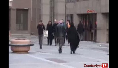 Gazeteci İsmail Küçükkaya ve Avukat Fidel Okan'ın yargılanmasına başlandı