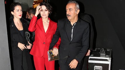 Yılmaz Erdoğan, Ayrılacağı Söylenen Eşiyle El Ele Görüntülendi