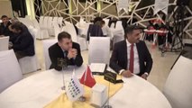Sivas Çedaş'tan İşbirliği Yapan Muhtarlara Plaket