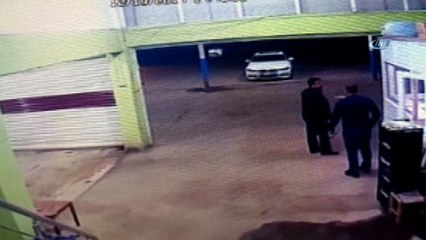 Dükkan sahibinin yanında 3,5 ton lahanayı böyle çaldılar