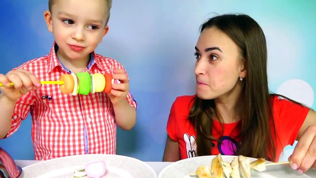 Vlad CrazyShow Влад Крези Шоу - Bad Kids Обычная Еда против Мармелада Челлендж! МАМА ПЛАЧЕТ! #2 - Real Food vs Gummy Foo