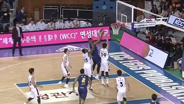 KCC, kt 꺾고 선두 추격 / YTN