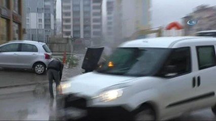 Lpg'li Otomobil Alev Aldı