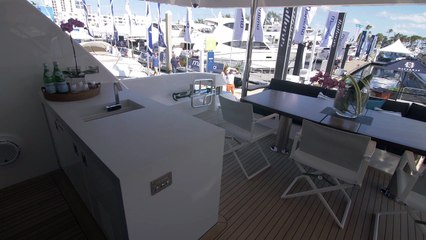 Hatteras  M90 Panacera
