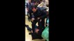 Cidadão com deficiência mental agredido pela policia em centro comercial