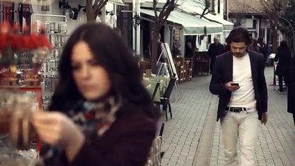 Tezcan Özkaya - Aşk Denince (Official Video)