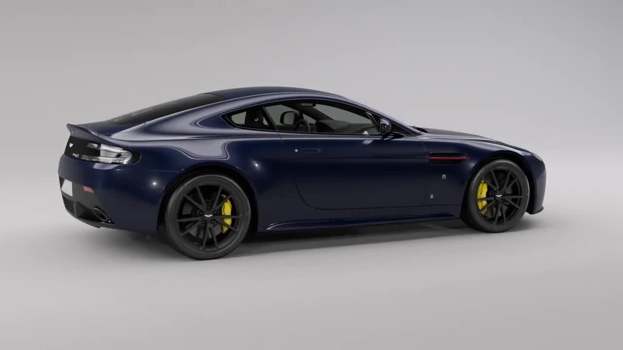 Fly-through V8 Vantage S Red Bull Racing Editio...