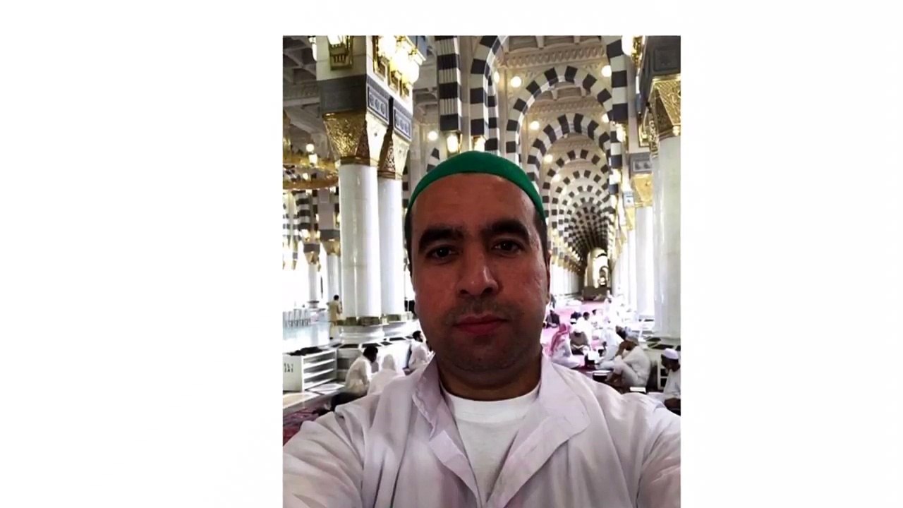 Adhaan Madeenah. Adhan Fajr Madinah. Azan Madinah. Medine ezanı. Medine ezani dinle. Medine ezani indir. Medine ezani yükle. Medine ezani dinle mp3. Medine makami ezan. Medine müezzini taklit. Hafız Metin Demirtaş. Sheikh Essam Bukhari. Ezan sesi. اذان