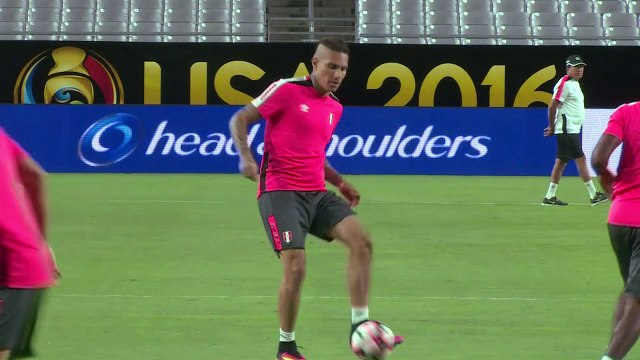 Fifa reduz para seis meses suspensão de Guerrero