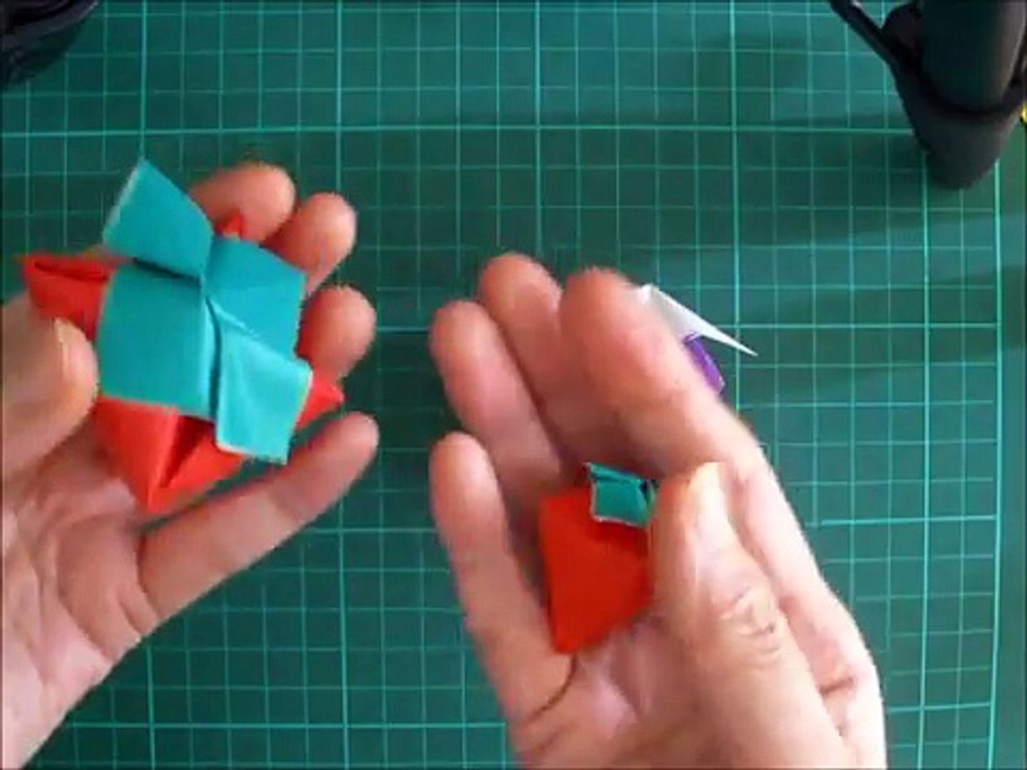 折り紙 イチゴ 立体 簡単な折り方 Niceno1 Origami Strawberry 3d 7w7rwjqcpz8 Video Dailymotion