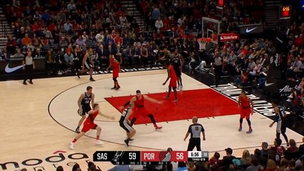 Jusuf Nurkić blokada vs Gasol