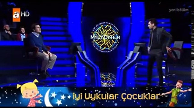Görme engelli yarımacı izleyenleri ekrana kilitledi
