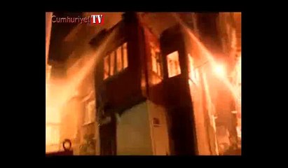Fatih'te iki katlı binada yangın