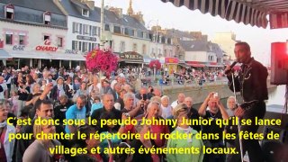 Johnny Hally­day   décou­vrez Johnny Junior, son sosie vocal, c'est éton­nant !