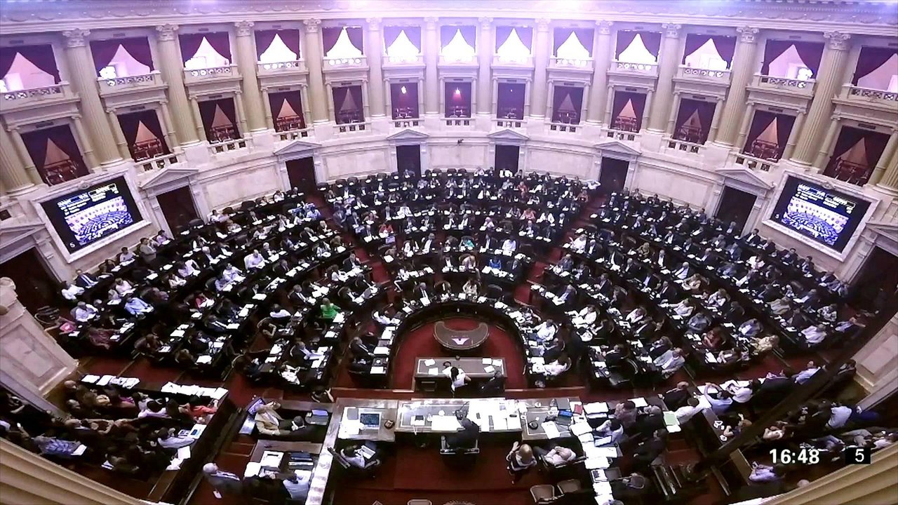 Argentina's congress passes pension reform despite protests