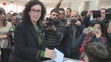 Rovira espera que "la democracia se imponga" y lamenta la ausencia de Junqueras