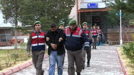 Cezaevinden izinli çıktı, hırsızlık yaparken yakalandı