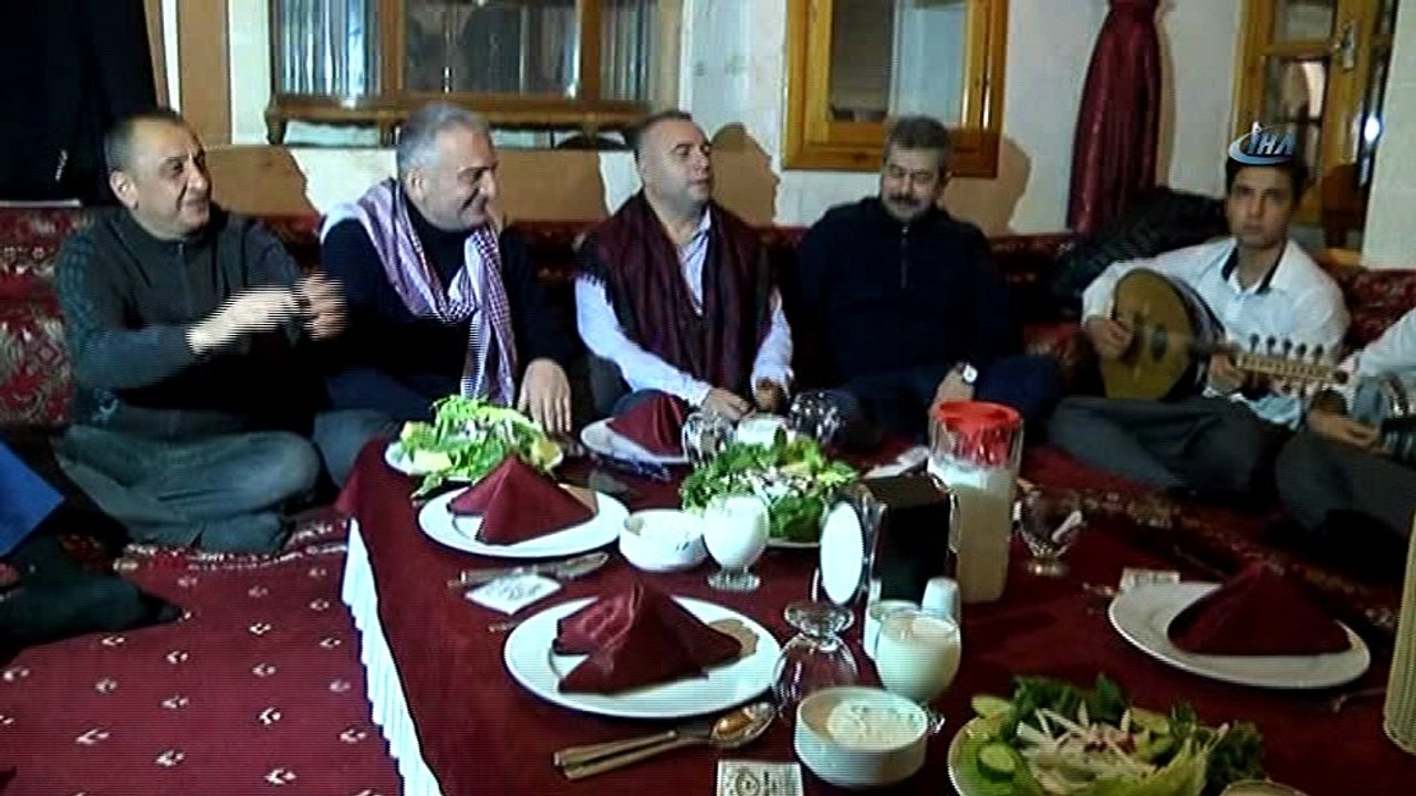 Oktay Kaynarca Şanlıurfa’da sıra gecesine katıldı