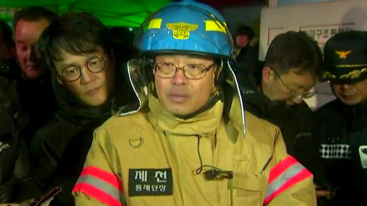 [현장영상] 제천 화재 현장 브리핑 "유독가스 피해 커" / YTN