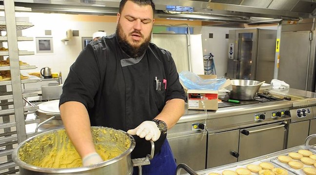 Collège Chaumié : c'est Noël à la cantine