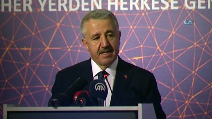 Bakan Arslan: "Fiber Hat Uzunluğu 311 Bin km"