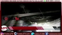 Policía rescata a perro de un estanque congelado-Al Rojo Vivo-Video