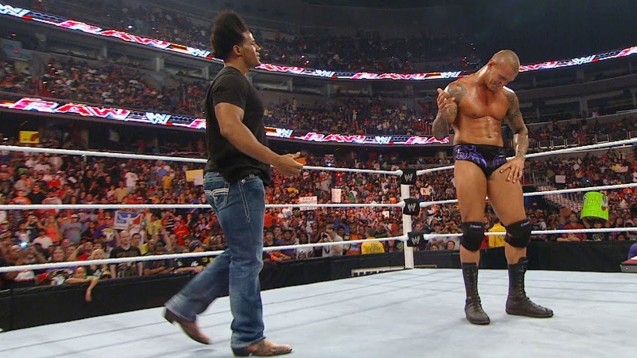 Randy Orton RKO स्टाइल में मारा सबको