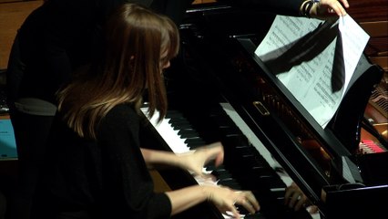 Laura Holm et Suzana Bartal | Cercle pour soprano et piano, sur un poème d’Alexandra Soumm