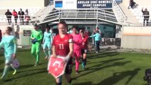 Hazırlık Maçı - 17 Yaş Altı Kız Milli Futbol Takımı, Rusya'ya 3-0 Yenildi