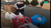 À huit ans, il collecte plus d'un millier de jouets pour les enfants de Porto-Rico