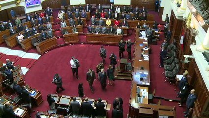 Congreso peruano inició sesión sobre destitución de Kuczynski