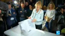 Catalonia regional election: Last hours of voting in divided region