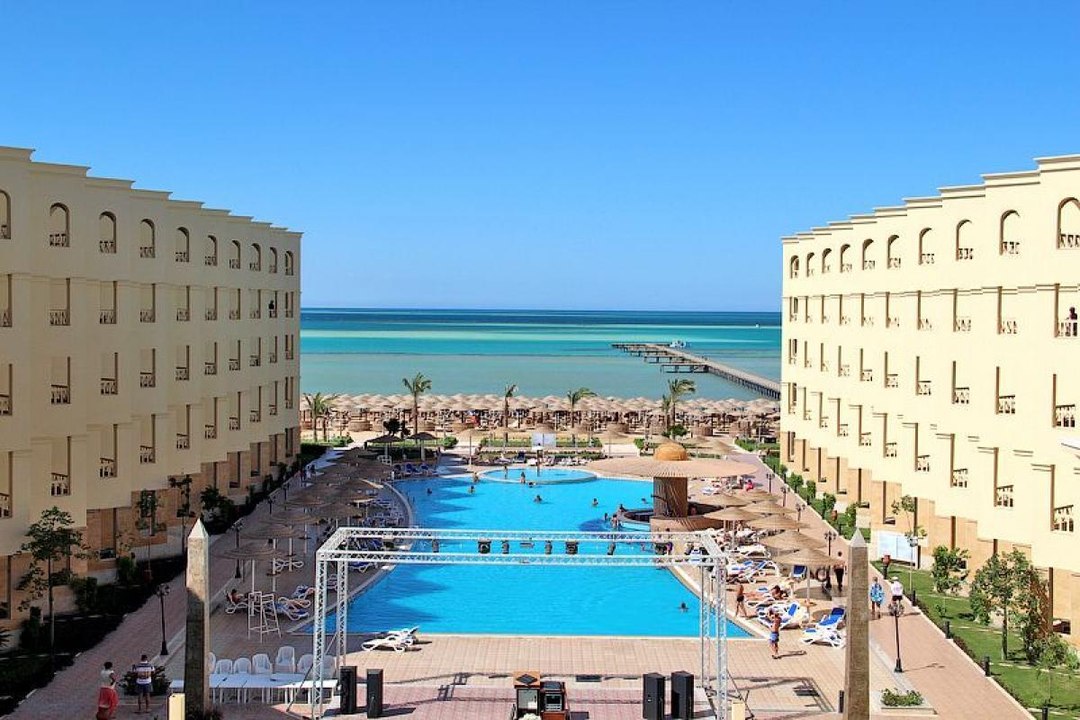 Обзор отеля AMC ROYAL HOTEL RESORT 5* Хургада, Египет
