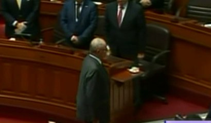 Congreso peruano discute pedido destitución del presidente Pedro Pablo Kuczynski