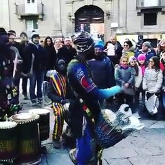 un giorno all'improvviso versione da strada