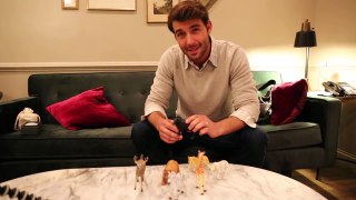 James Wolk - Super Speedy Quiet Quiz with Toy Animals-mguLk9NumoE