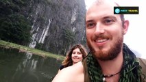Tam Coc boat trip through caves and mountains, Vietnam-