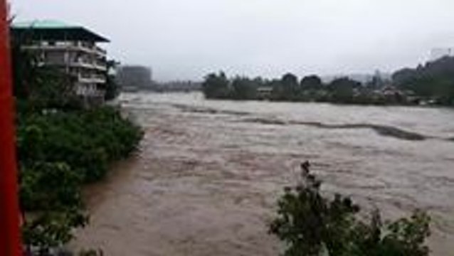 Water Level Rises in Southern Philippines During Tropical Storm Vinta