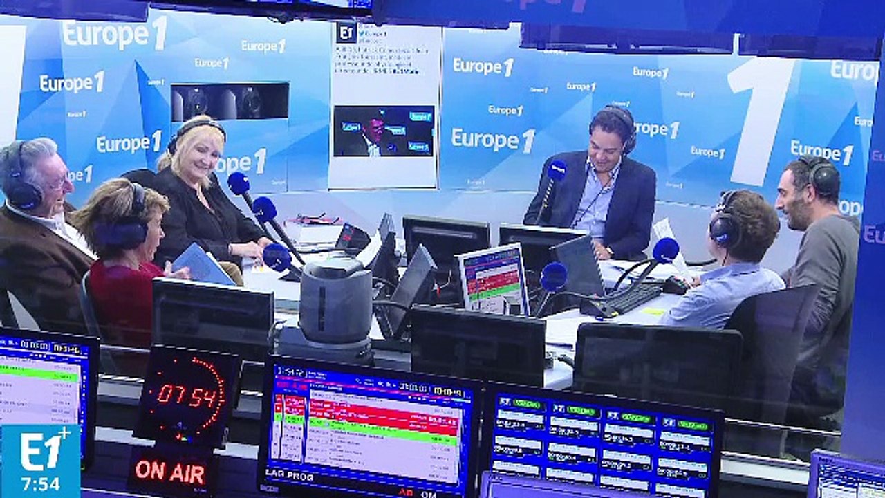 "Le pot de Noël du CE d'Europe 1, c'est surtout l'occasion de... boire un coup"