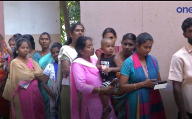 ஆர் கே நகரில் வாக்கு பதிவில் ஆர்வம் காட்டிய பெண்கள்…வீடியோ