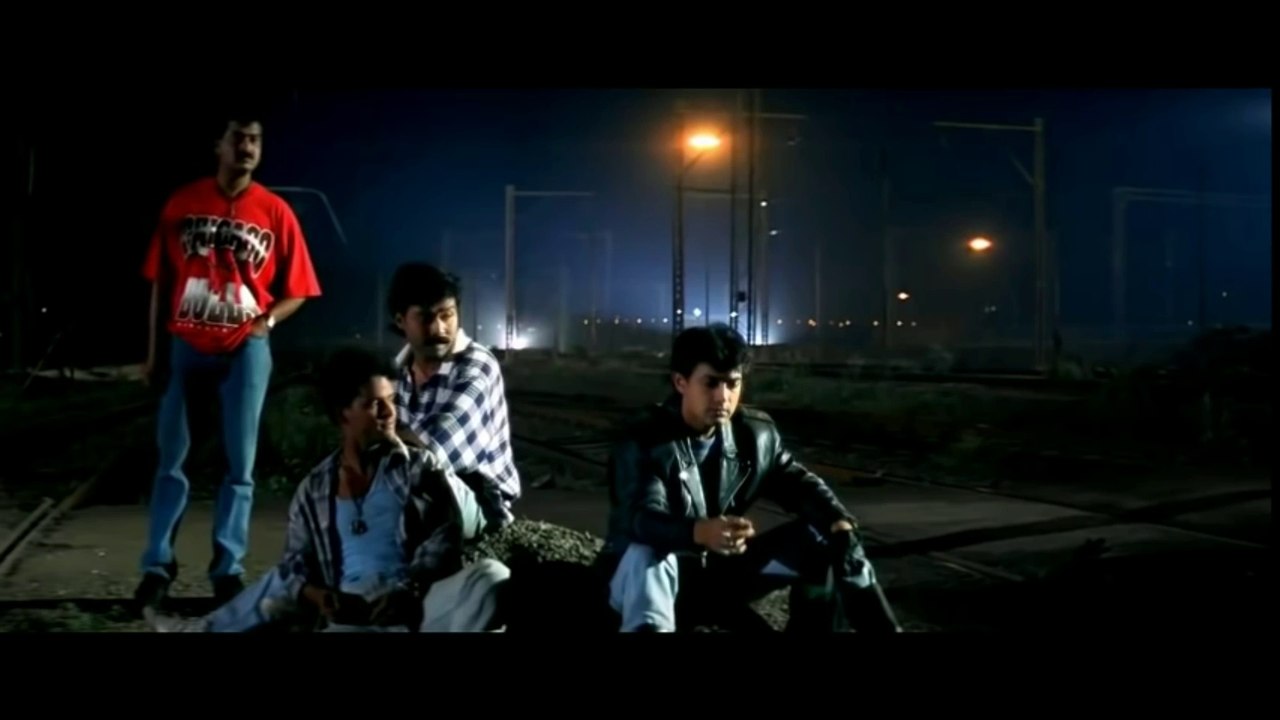 Aamir Khan's Most Exciting and Risky Action Stunt | Ghulam Movie Train Scene | Amir Khan The Train Scene in Ghulam | Aamir Khan Best Scene | Rani Mukherji on Aamir's famous train scene in Ghulam