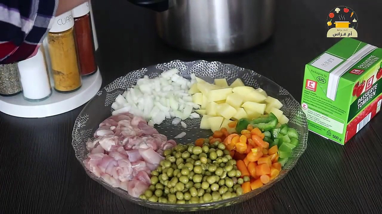 وجبة سهلة ولذيذة  _ معكرونة بالدجاج والخضار _ منوعات ام فراس-jgr_P_LdgvI