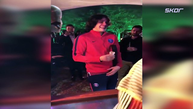 Edinson Cavani'nin Maraş dondurmacısıyla imtihanı..