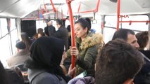 Malatya Gelin ve Damat Nikahtan Eve Halk Otobüsüyle Gitti