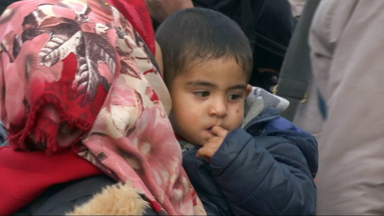 Greece to help refugees prepare for winter