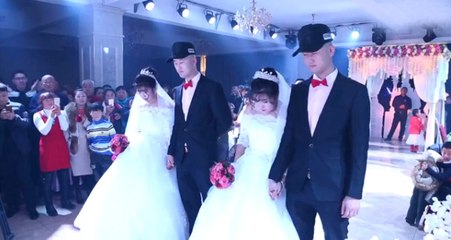 Dörtlü Evlilik! İkiz Erkek Kardeşler İkiz Kız Kardeşlerle Evlendi, İşler Karıştı
