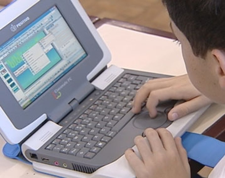 Tecnologia e educação de forma simplificada
