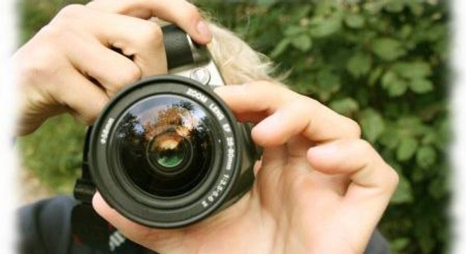 Como encontrar imagens livres de direitos autorais na rede?