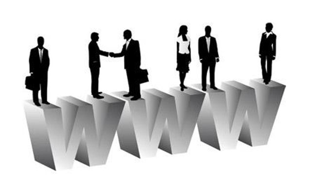 O caminho para conseguir o emprego pelas redes sociais